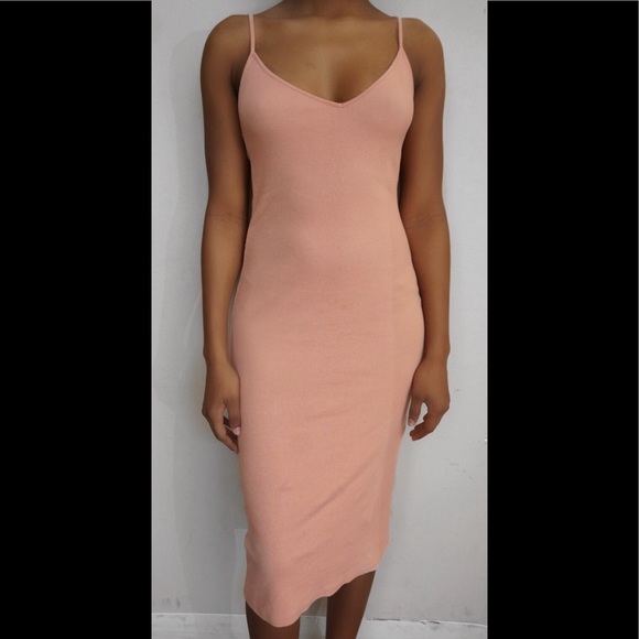 ✨CAMI BODYCON DRESS✨ - Picture 1 of 3